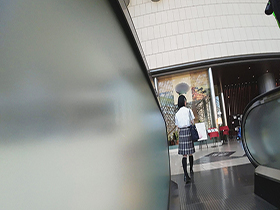 近所で見つけたパンチラ女子校生Ｒちゃんと失神キメセク遊び【素人投稿】　サンプル画像03